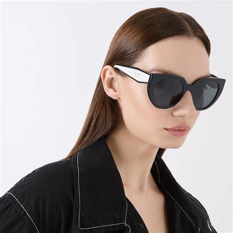 prada sonnenbrille pr14ws|Prada Cat Eye Women's Sunglasses, PR 14WS .